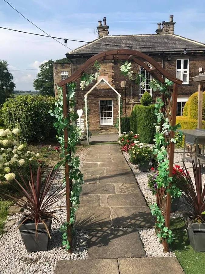 ***  Gomersal Lodge Hotel Cleckheaton United Kingdom